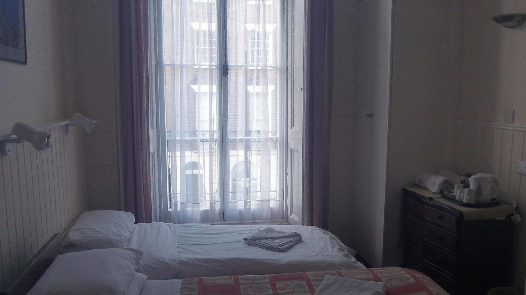 Lynton Hotel Лондон Экстерьер фото
